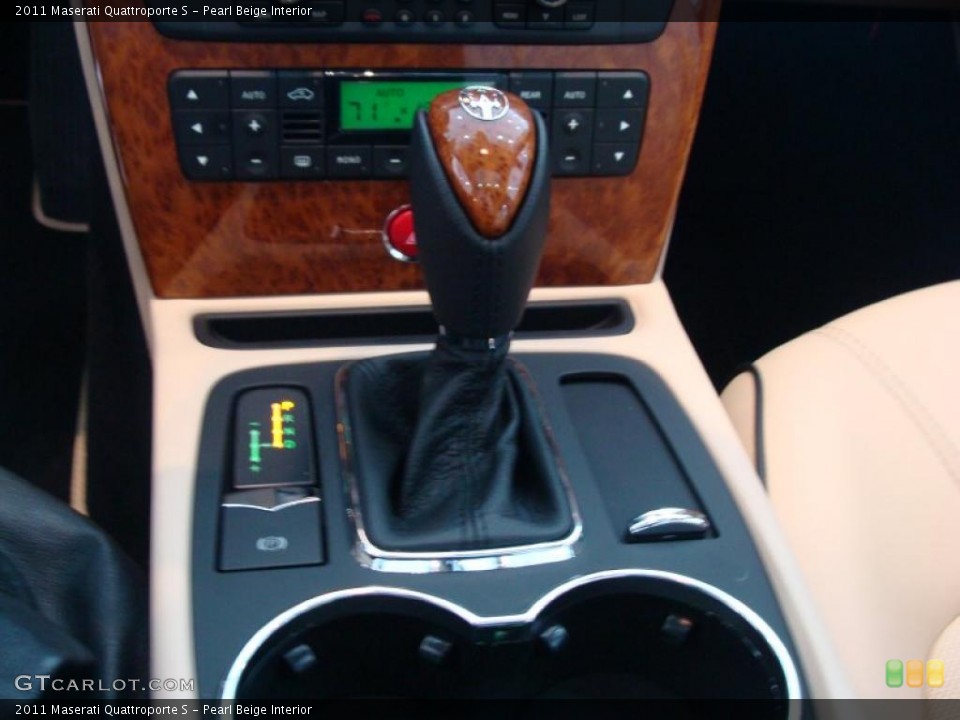 Pearl Beige Interior Transmission for the 2011 Maserati Quattroporte S #45205689