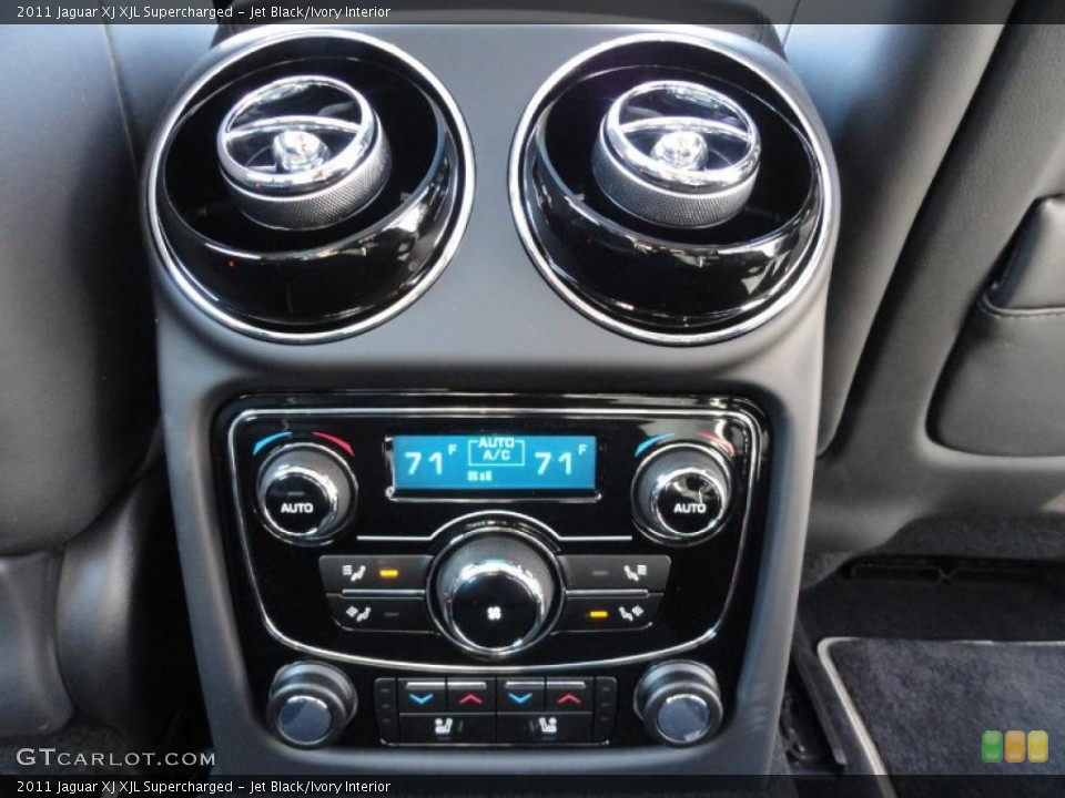 Jet Black/Ivory Interior Controls for the 2011 Jaguar XJ XJL Supercharged #45206181