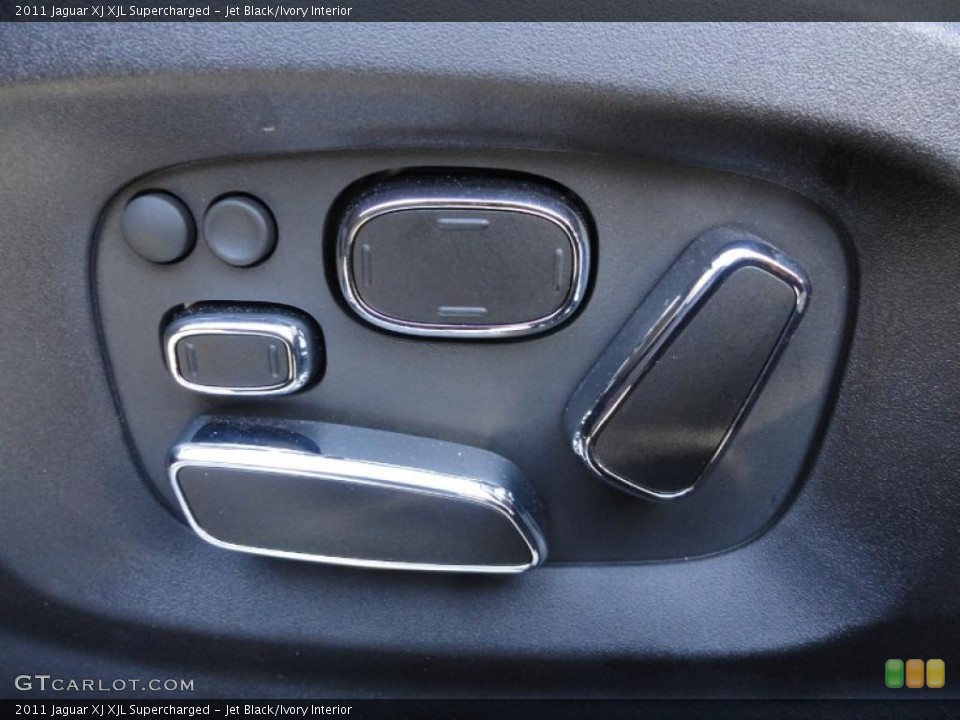 Jet Black/Ivory Interior Controls for the 2011 Jaguar XJ XJL Supercharged #45206401