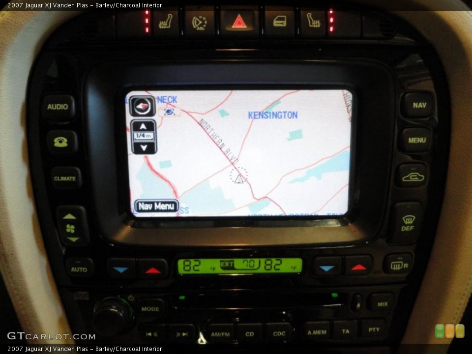 Barley/Charcoal Interior Navigation for the 2007 Jaguar XJ Vanden Plas #45208061