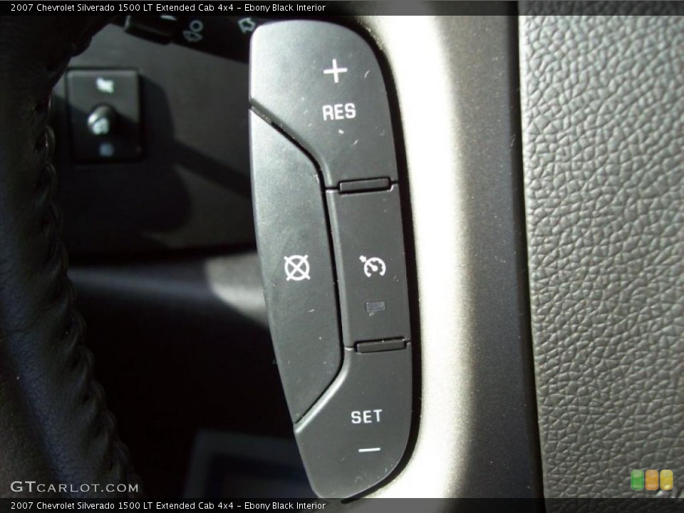 Ebony Black Interior Controls for the 2007 Chevrolet Silverado 1500 LT Extended Cab 4x4 #45214765