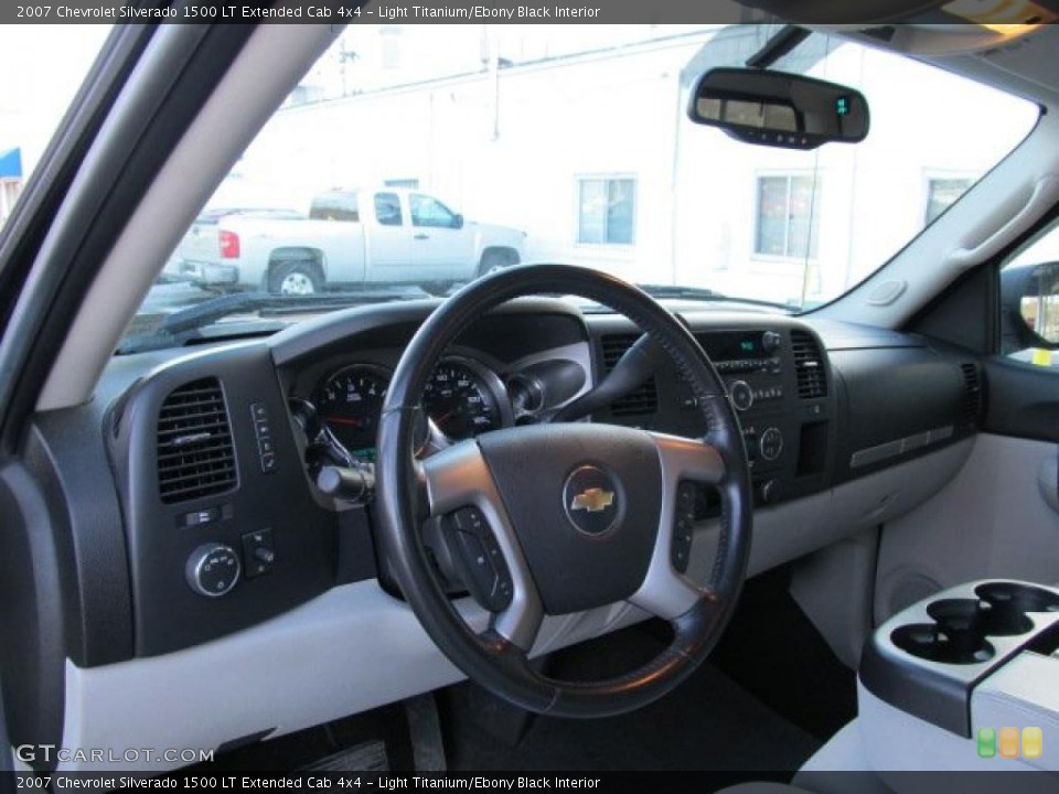Light Titanium/Ebony Black Interior Dashboard for the 2007 Chevrolet Silverado 1500 LT Extended Cab 4x4 #45220209