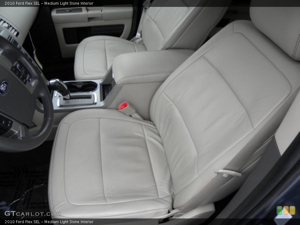 Medium Light Stone Interior Photo for the 2010 Ford Flex SEL #45223825