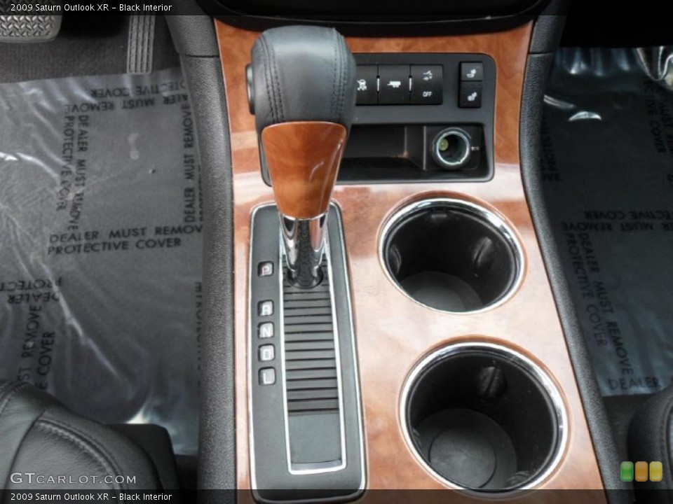 Black Interior Transmission for the 2009 Saturn Outlook XR #45224937