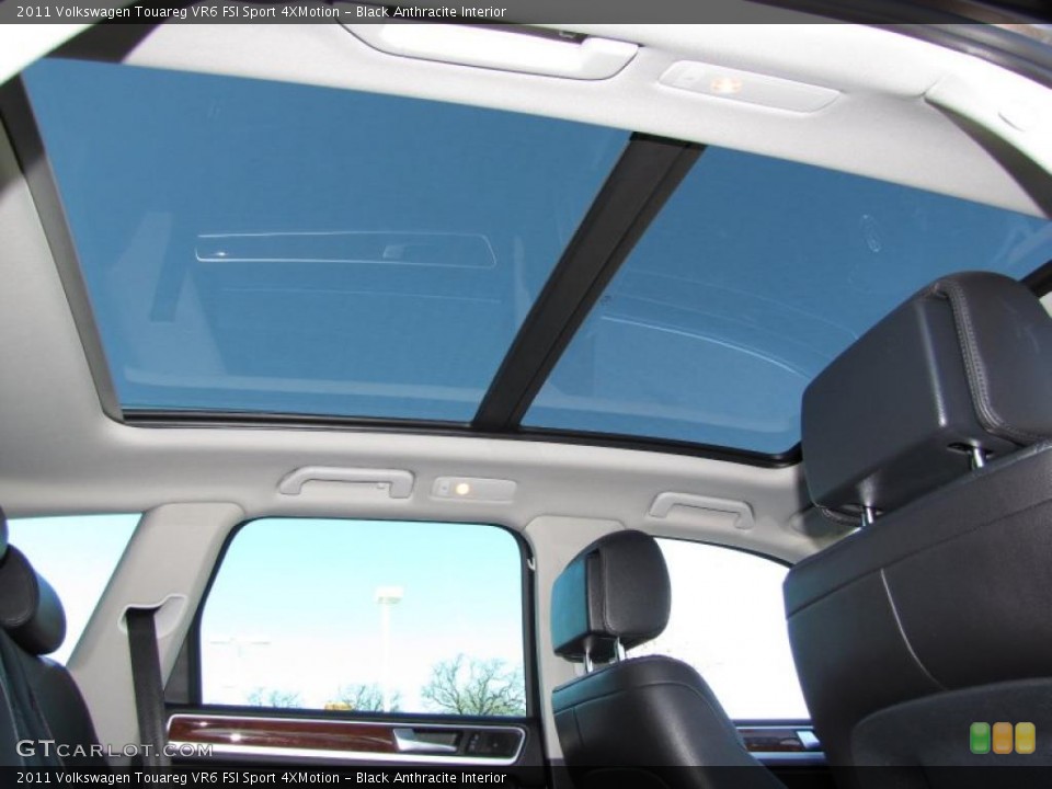 Black Anthracite Interior Sunroof for the 2011 Volkswagen Touareg VR6 FSI Sport 4XMotion #45232553
