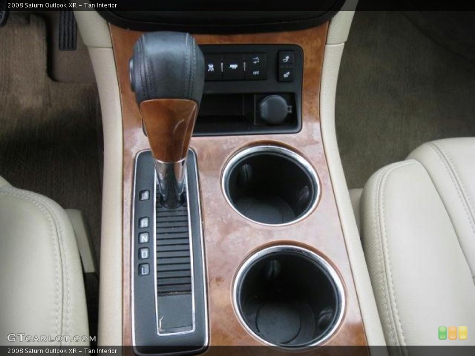 Tan Interior Transmission for the 2008 Saturn Outlook XR #45232757