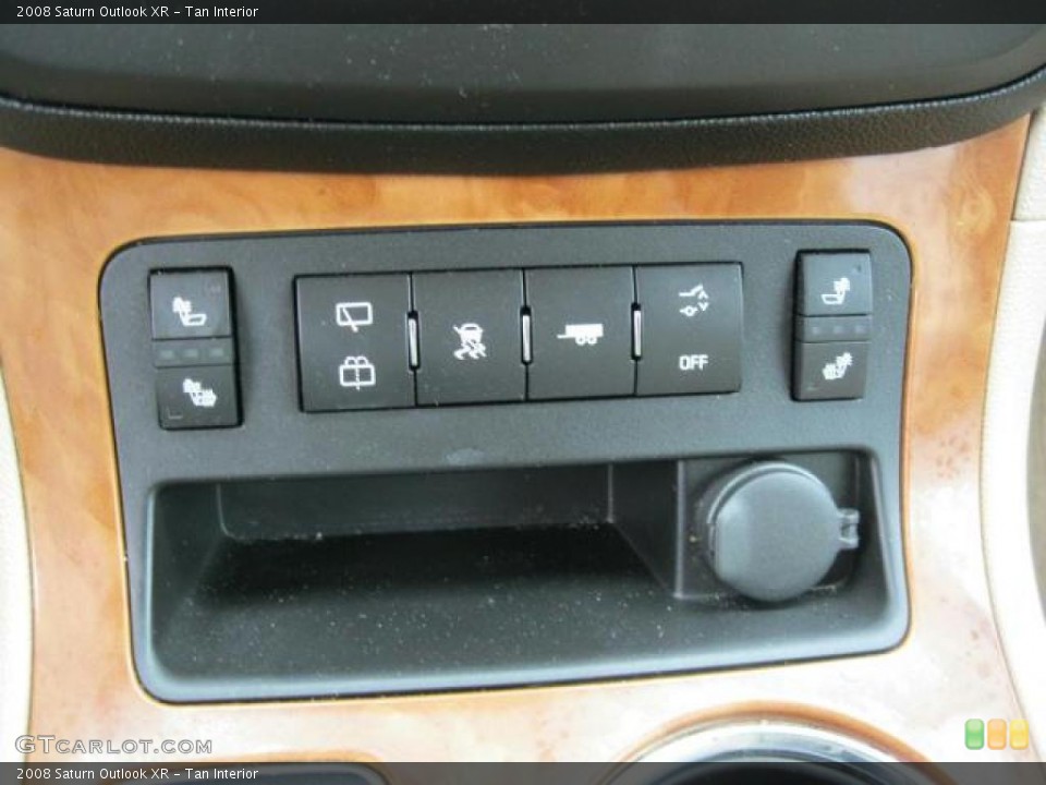 Tan Interior Controls for the 2008 Saturn Outlook XR #45232765