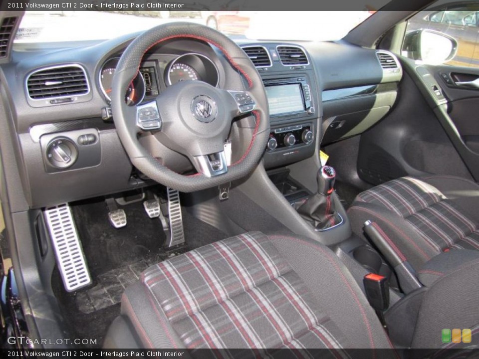 Interlagos Plaid Cloth Interior Photo for the 2011 Volkswagen GTI 2 Door #45233141