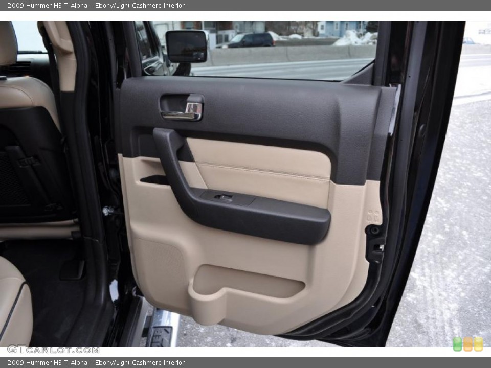 Ebony/Light Cashmere Interior Door Panel for the 2009 Hummer H3 T Alpha #45235505