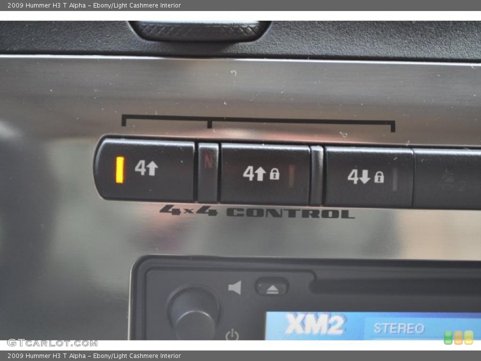 Ebony/Light Cashmere Interior Controls for the 2009 Hummer H3 T Alpha #45235677