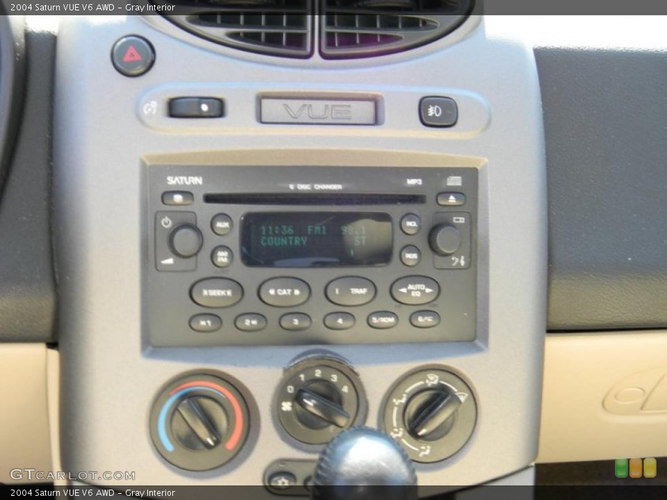Gray Interior Controls for the 2004 Saturn VUE V6 AWD #45235981