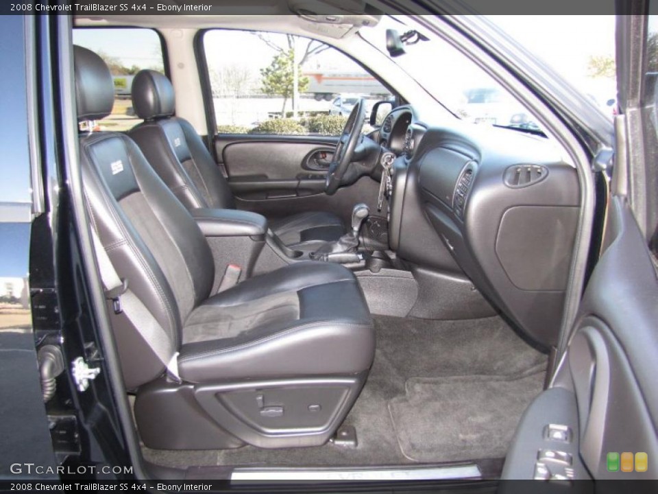 Ebony Interior Photo for the 2008 Chevrolet TrailBlazer SS 4x4 #45236165