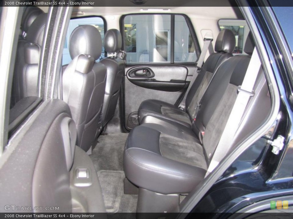 Ebony Interior Photo for the 2008 Chevrolet TrailBlazer SS 4x4 #45236177