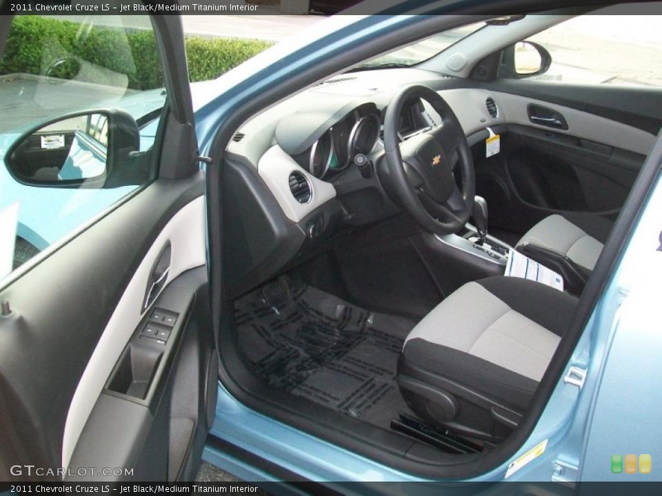 Jet Black/Medium Titanium Interior Photo for the 2011 Chevrolet Cruze LS #45239161