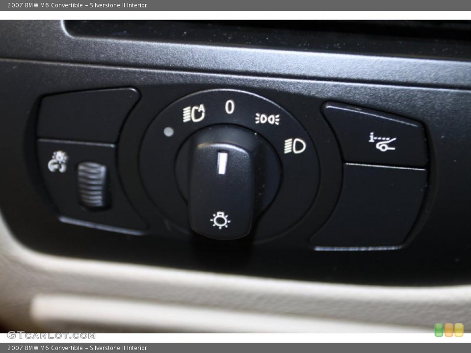 Silverstone II Interior Controls for the 2007 BMW M6 Convertible #45246142