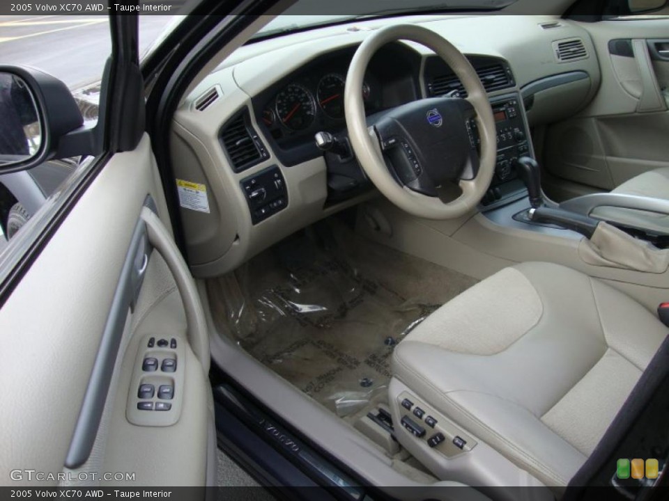 Taupe Interior Prime Interior for the 2005 Volvo XC70 AWD #45248336