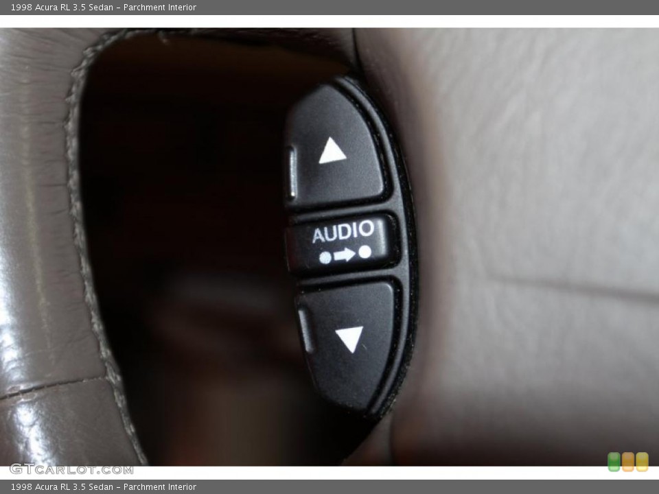 Parchment Interior Controls for the 1998 Acura RL 3.5 Sedan #45248892
