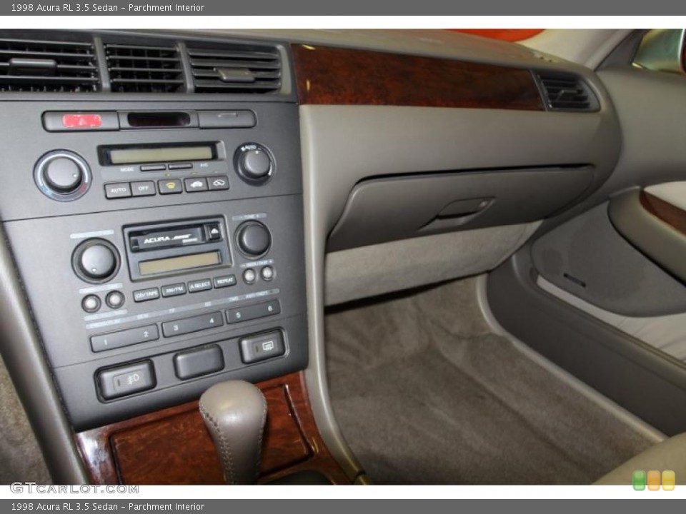 Parchment Interior Controls for the 1998 Acura RL 3.5 Sedan #45248956