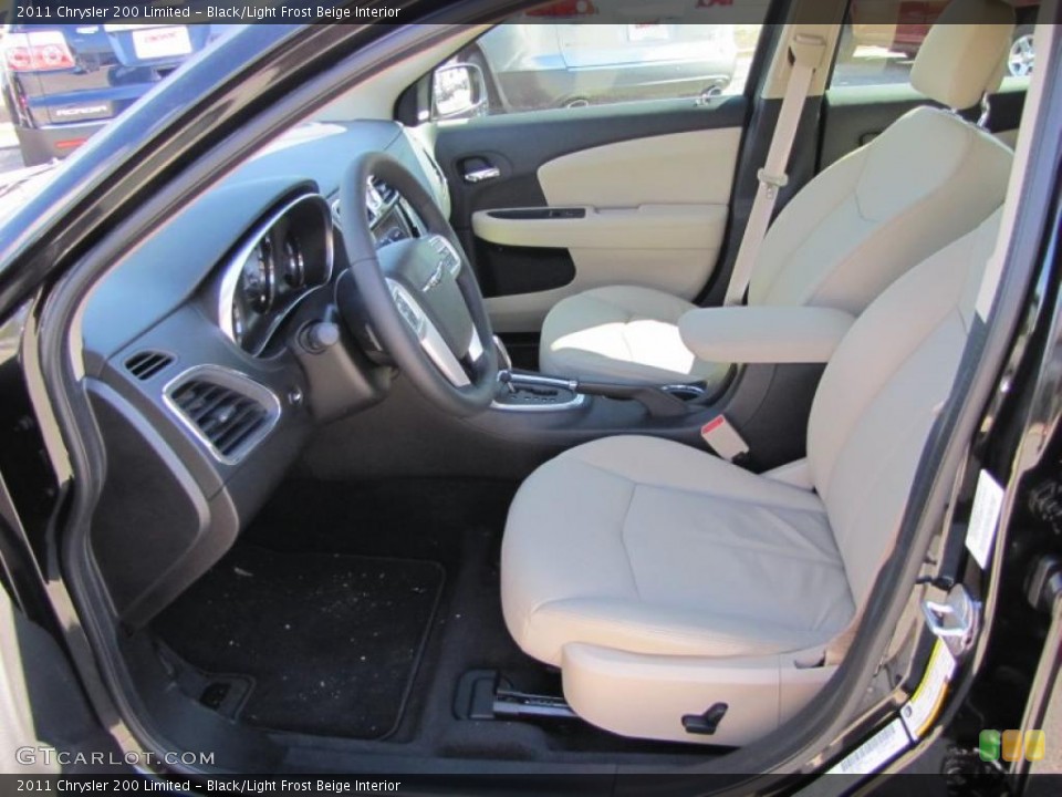 Black/Light Frost Beige Interior Photo for the 2011 Chrysler 200 Limited #45250097