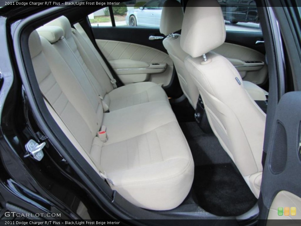 Black/Light Frost Beige Interior Photo for the 2011 Dodge Charger R/T Plus #45250280