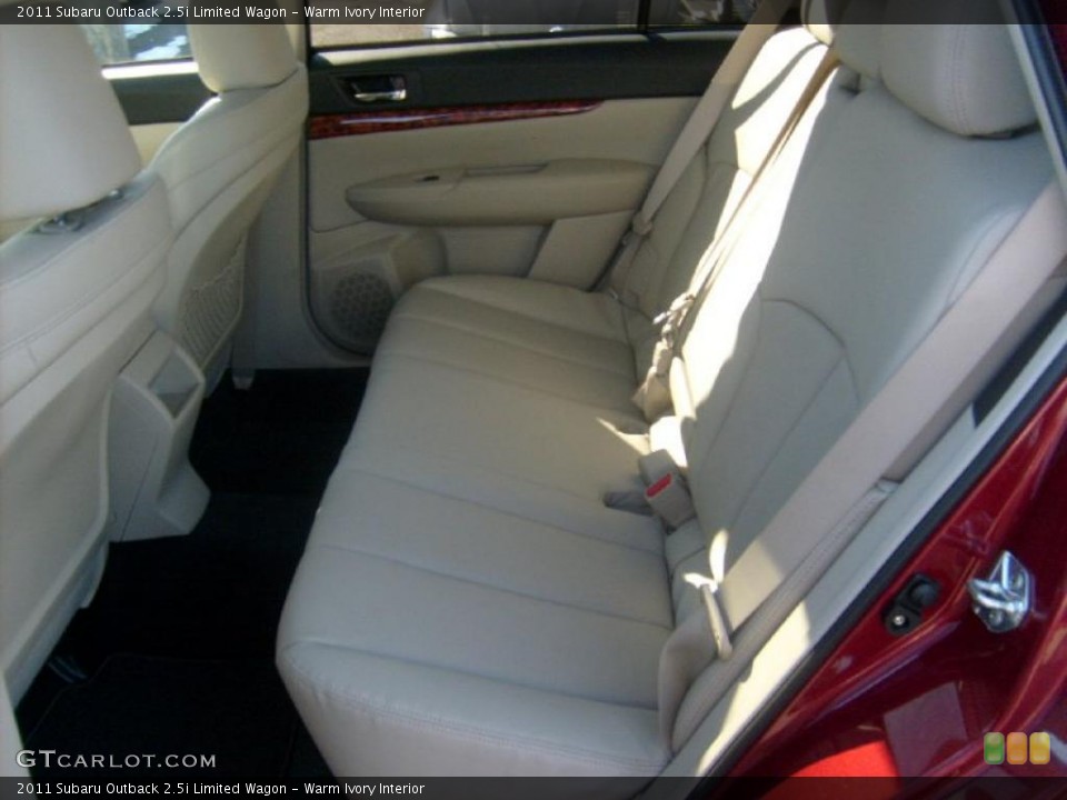 Warm Ivory Interior Photo for the 2011 Subaru Outback 2.5i Limited Wagon #45252106