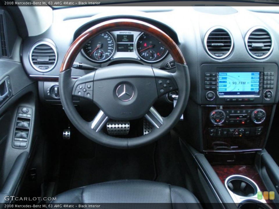 Black Interior Controls for the 2008 Mercedes-Benz ML 63 AMG 4Matic #45260100