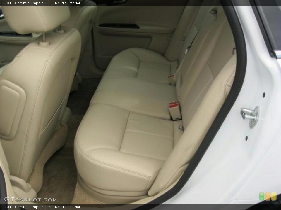 Neutral Interior Photo for the 2011 Chevrolet Impala LTZ #45263963