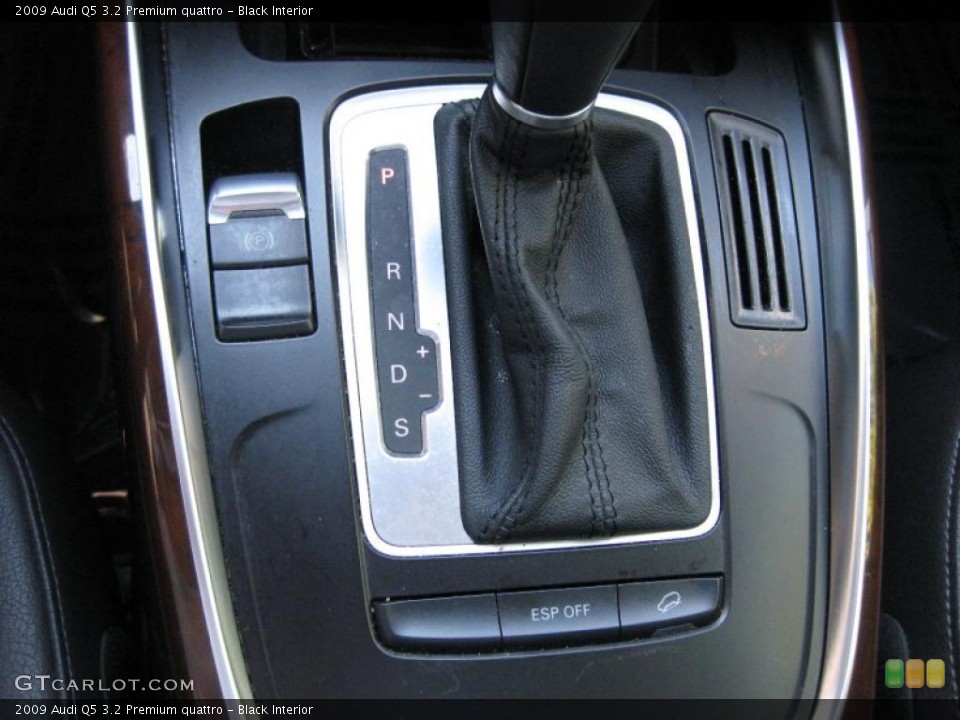 Black Interior Transmission for the 2009 Audi Q5 3.2 Premium quattro #45267996