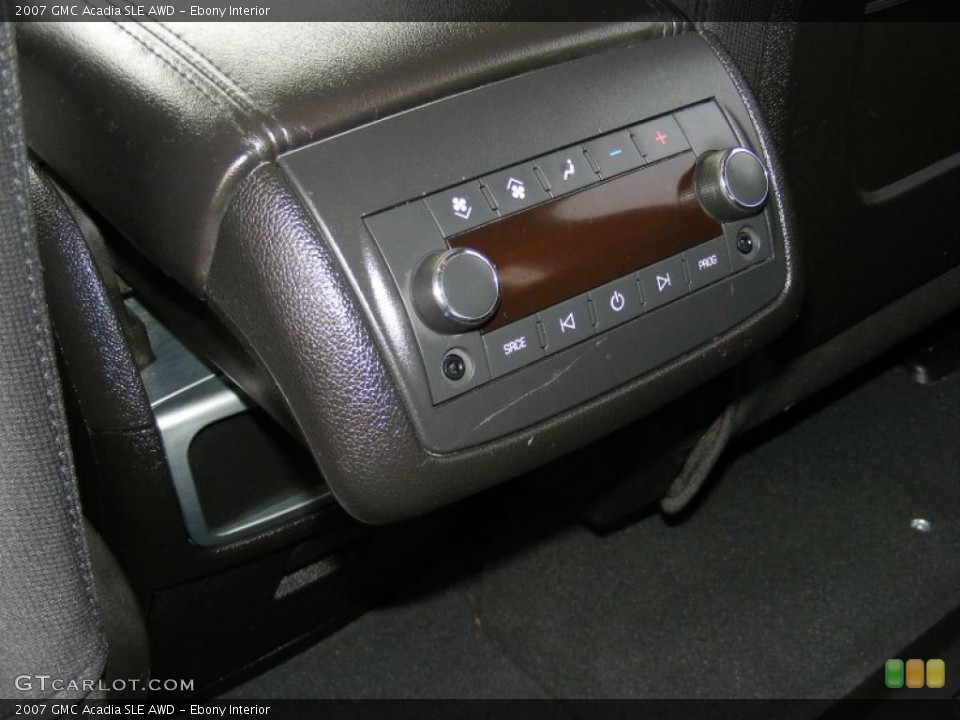 Ebony Interior Controls for the 2007 GMC Acadia SLE AWD #45275161