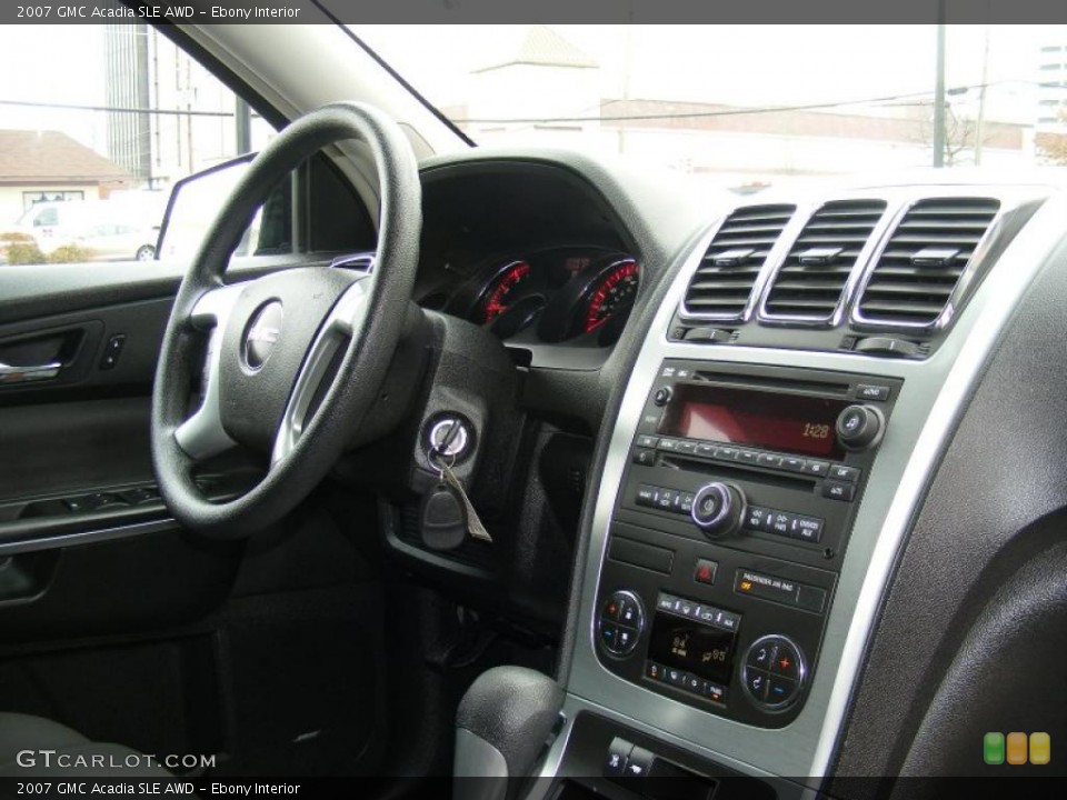 Ebony Interior Controls for the 2007 GMC Acadia SLE AWD #45275213