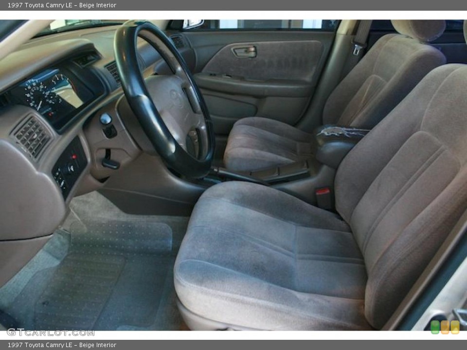 Beige Interior Photo for the 1997 Toyota Camry LE #45278041