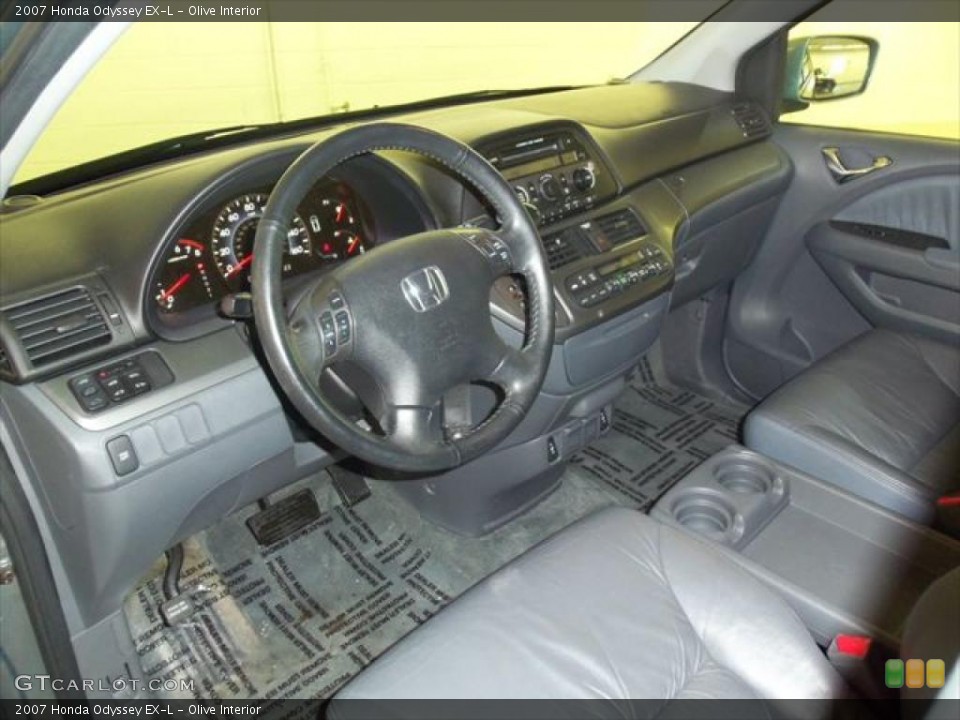 Olive Interior Dashboard for the 2007 Honda Odyssey EX-L #45279013