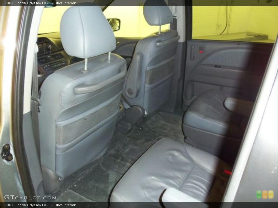 Olive Interior Photo for the 2007 Honda Odyssey EX-L #45279029
