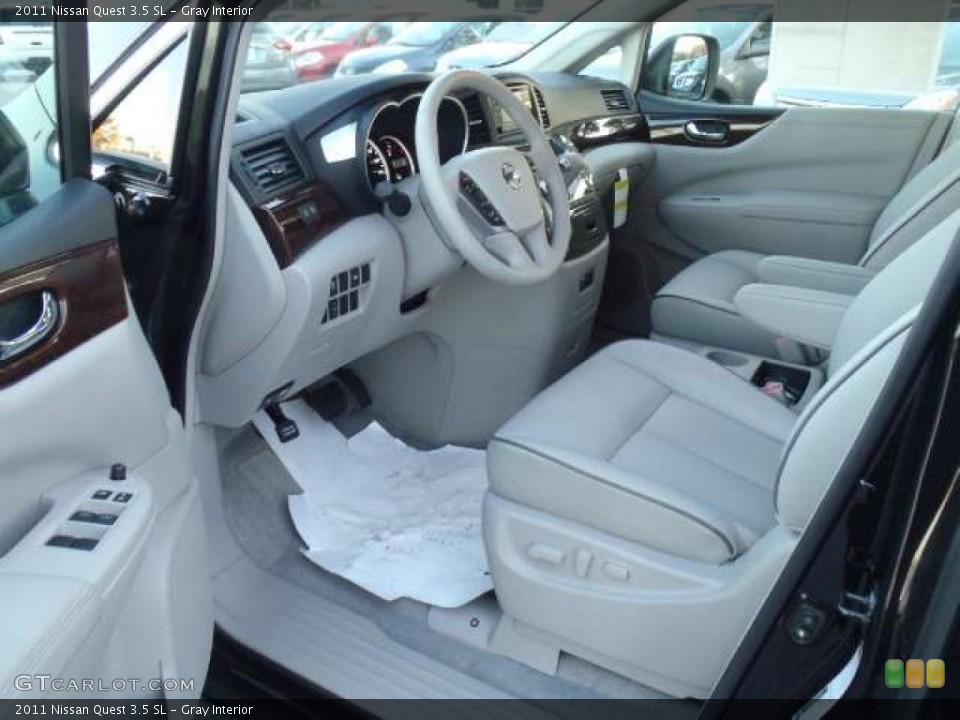 Gray Interior Photo for the 2011 Nissan Quest 3.5 SL #45283179