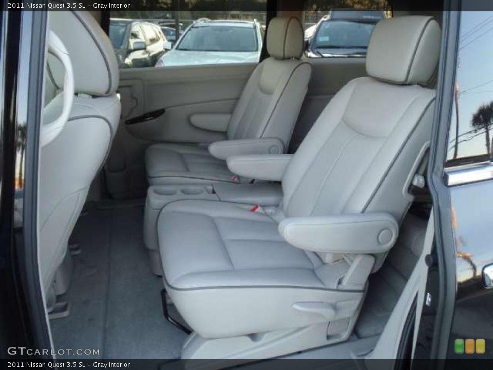 Gray Interior Photo for the 2011 Nissan Quest 3.5 SL #45283197