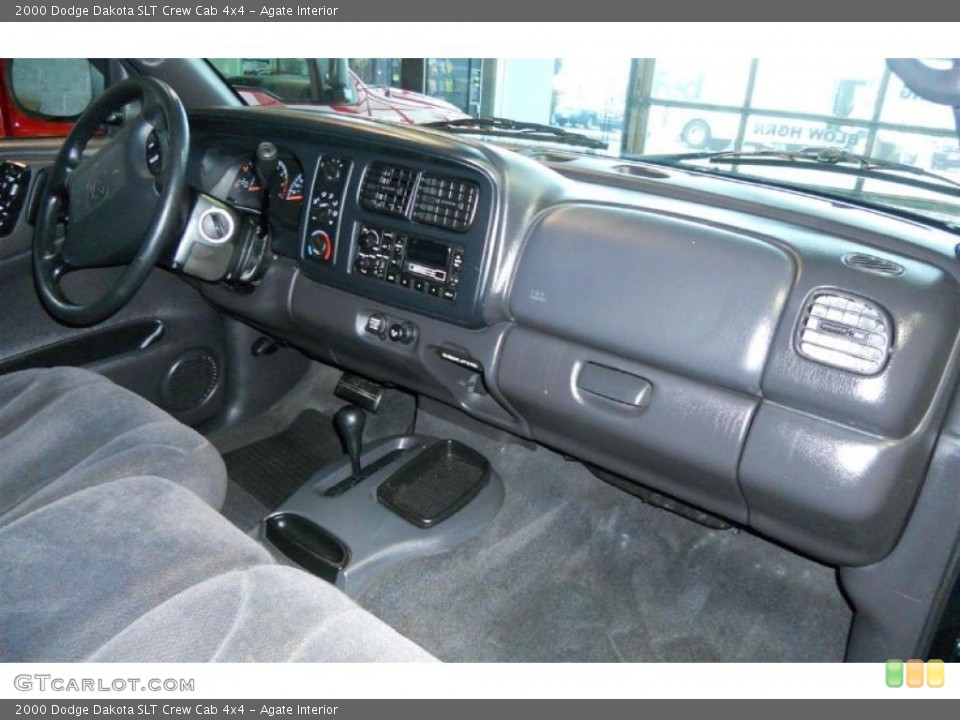 Agate Interior Dashboard for the 2000 Dodge Dakota SLT Crew Cab 4x4 #45288315