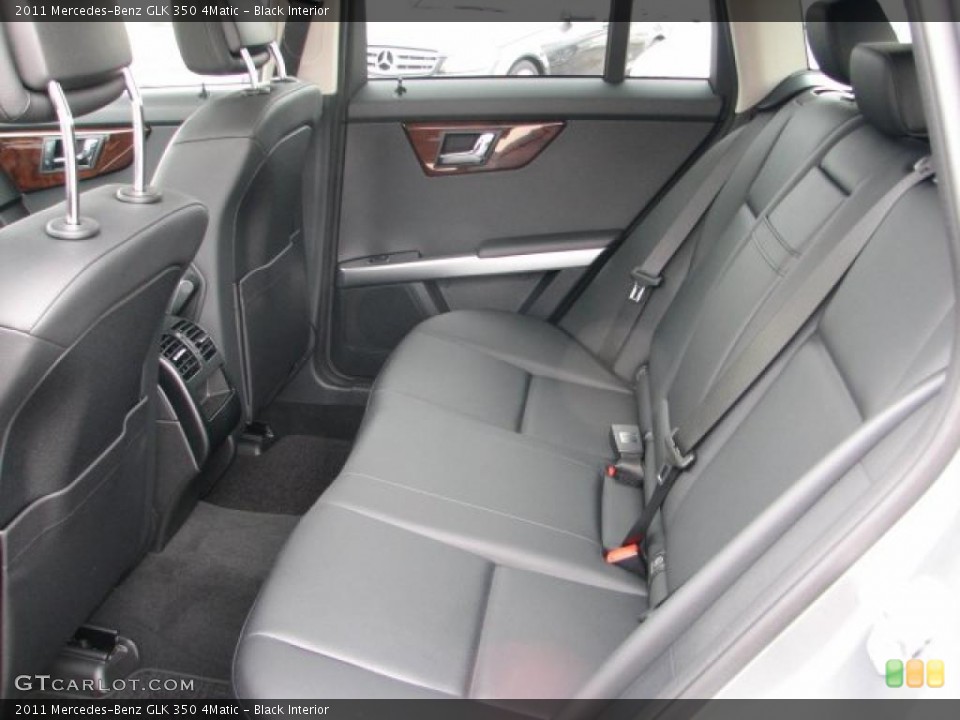 Black Interior Photo for the 2011 Mercedes-Benz GLK 350 4Matic #45288487