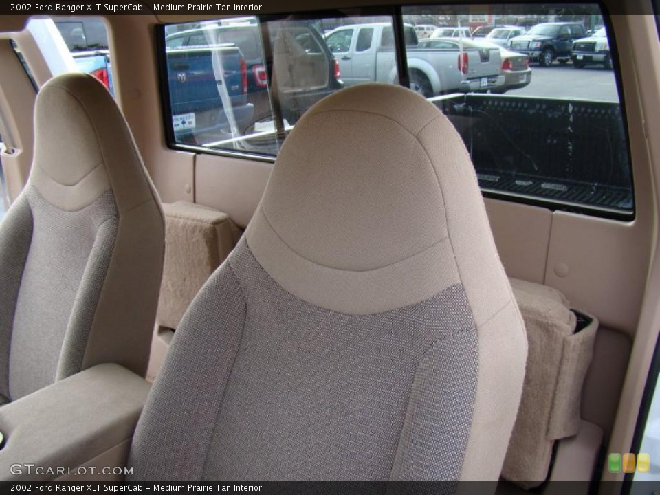 Medium Prairie Tan Interior Photo for the 2002 Ford Ranger XLT SuperCab #45289559