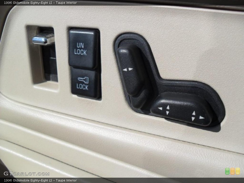 Taupe Interior Controls for the 1996 Oldsmobile Eighty-Eight LS #45300601