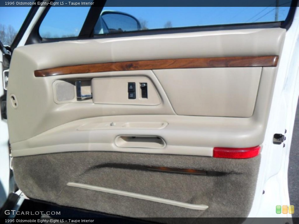 Taupe Interior Door Panel for the 1996 Oldsmobile Eighty-Eight LS #45300641