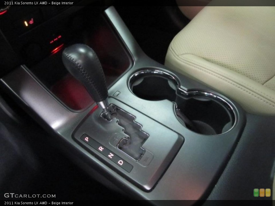 Beige Interior Transmission for the 2011 Kia Sorento LX AWD #45309693