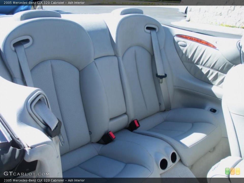 Ash Interior Photo for the 2005 Mercedes-Benz CLK 320 Cabriolet #45313179