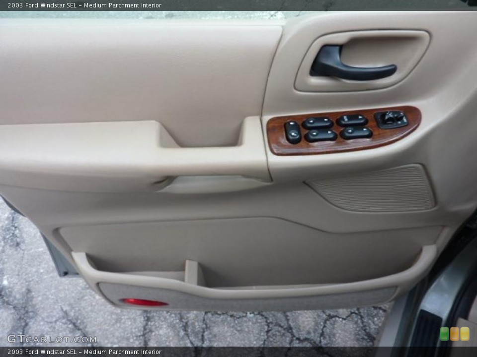 Medium Parchment Interior Door Panel for the 2003 Ford Windstar SEL #45314703