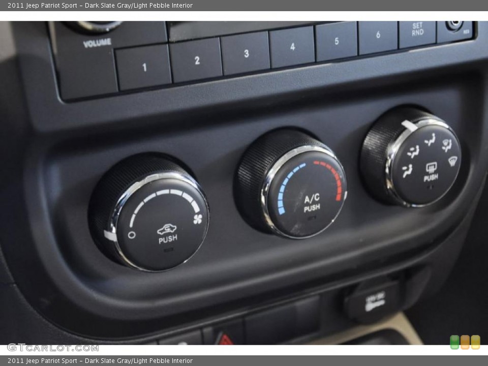Dark Slate Gray/Light Pebble Interior Controls for the 2011 Jeep Patriot Sport #45326555