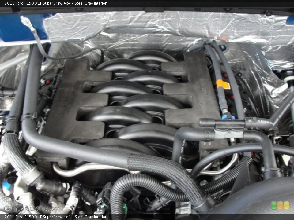 Steel Gray Interior Photo for the 2011 Ford F150 XLT SuperCrew 4x4 #45326851