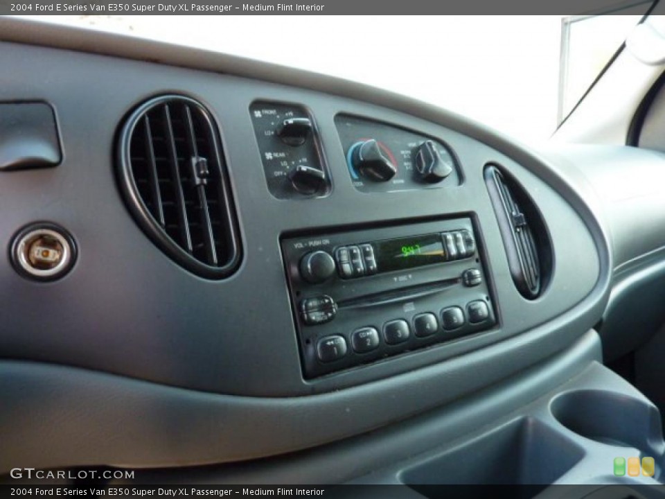Medium Flint Interior Controls for the 2004 Ford E Series Van E350 Super Duty XL Passenger #45327359