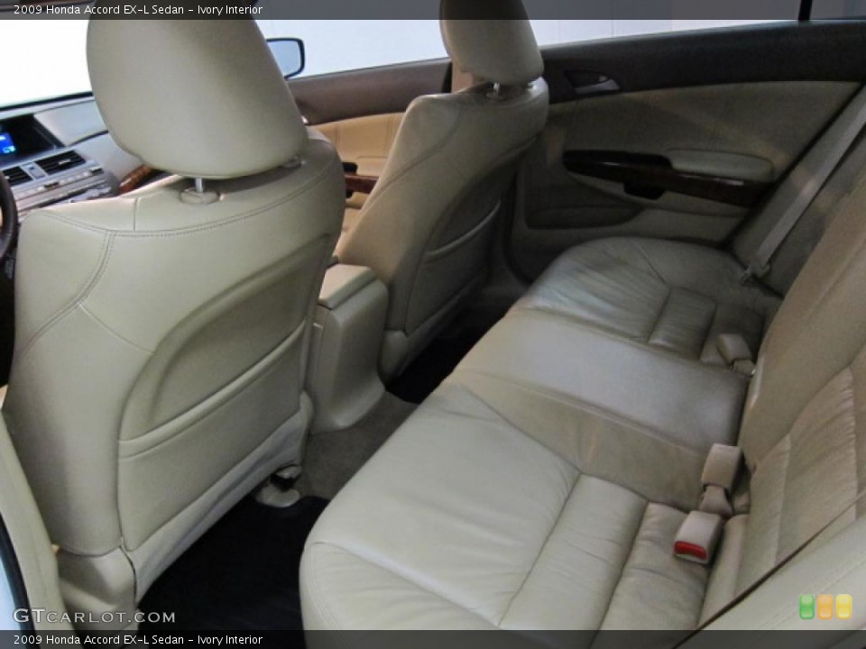 Ivory Interior Photo for the 2009 Honda Accord EX-L Sedan #45334756