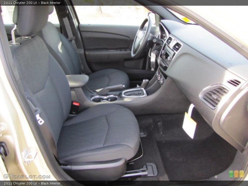 Black Interior Photo for the 2011 Chrysler 200 LX #45345473