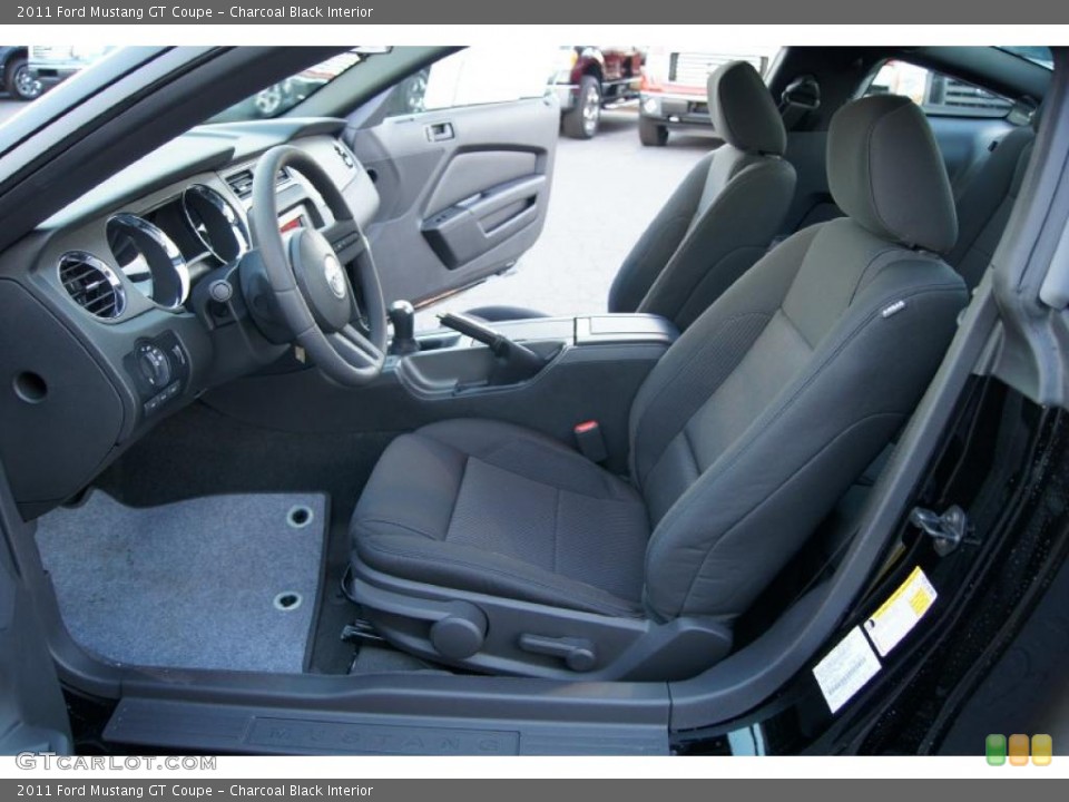 Charcoal Black Interior Photo for the 2011 Ford Mustang GT Coupe #45351351