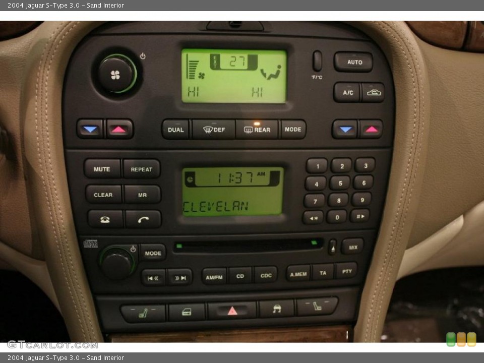 Sand Interior Controls for the 2004 Jaguar S-Type 3.0 #45355132